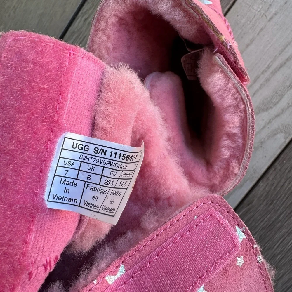 UGG Pink Star Girls Boots